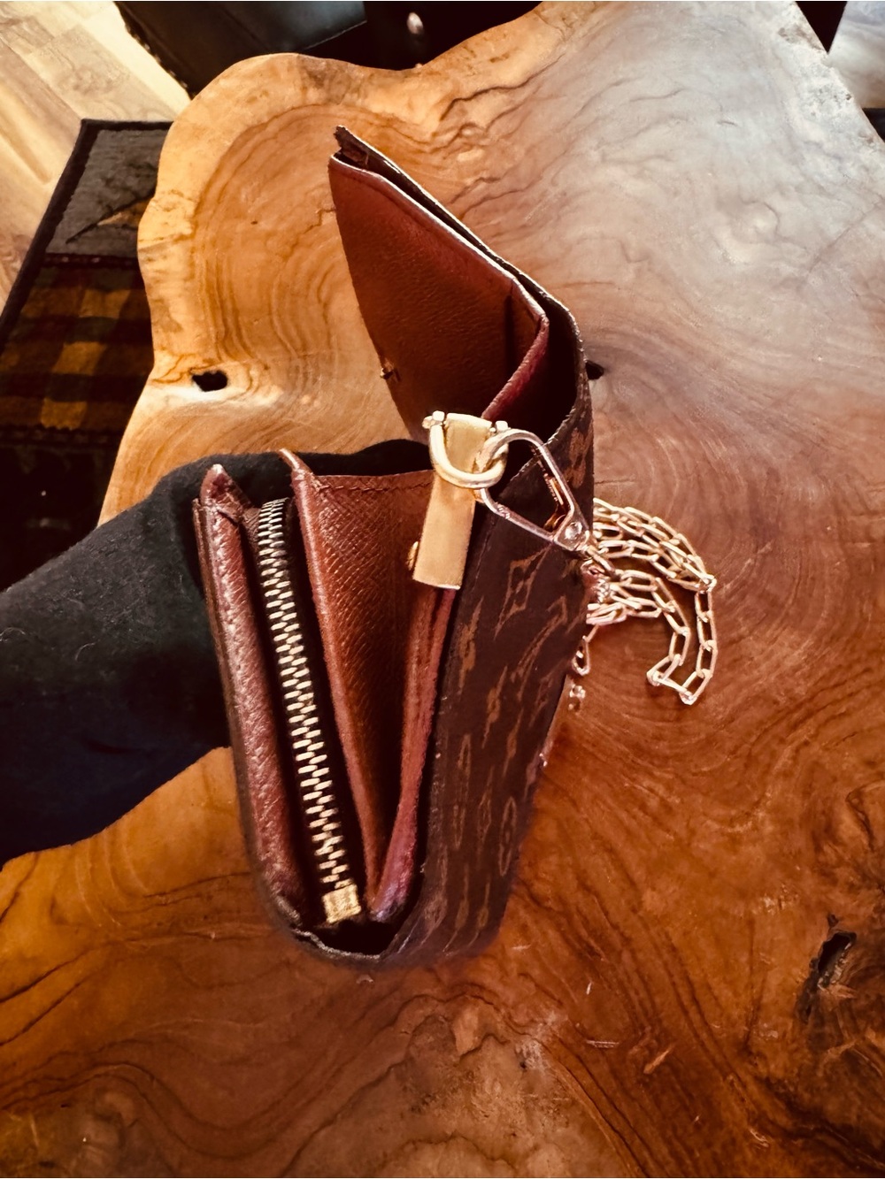 Just in 🔥Louis Vuitton Porte-Monnaie Billets Trésor Wallet converted vintage - Picture 11 of 14